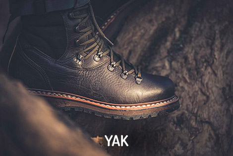 Hanwag Shop - Hanwag Yak Kollektion. Gefertigt aus hochqualitativem Yakleder sind die Schuhe in dieser Kategorie besonders weich und geschmeidig, robust und langlebig. Die individuelle Narbenstruktur des Leders macht jeden Schuh zu einem Einzelst�ck.